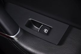 2012款大众全新迈腾旅行轿车
