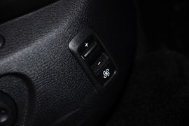 2012款大众全新迈腾旅行轿车