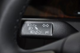 2012款大众全新迈腾旅行轿车