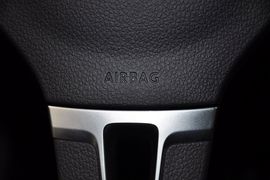 2012款大众全新迈腾旅行轿车