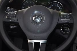 2012款大众全新迈腾旅行轿车