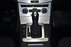 2012款大众全新迈腾旅行轿车