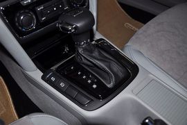 2012款斯柯达昊锐2.0TSI手自一体尊雅版