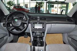 2012款斯柯达昊锐2.0TSI手自一体尊雅版