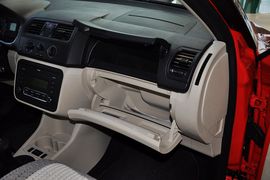 2012款斯柯达晶锐1.4L手动晶致版