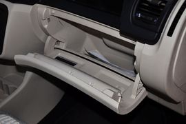 2012款斯柯达晶锐1.4L手动晶致版