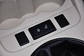 2012款斯柯达晶锐1.4L手动晶致版