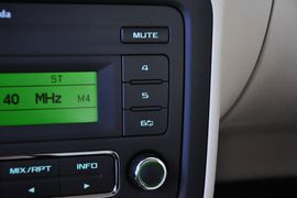 2012款斯柯达晶锐1.4L手动晶致版