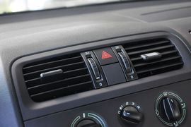 2012款斯柯达晶锐1.4L手动晶致版
