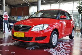 2012款斯柯达晶锐1.4L手动晶致版