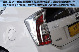 2012款一汽丰田普锐斯1.8L豪华先进版