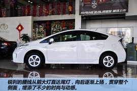 2012款一汽丰田普锐斯1.8L豪华先进版