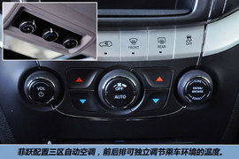 2012款菲亚特菲跃2.4L豪华版到店实拍