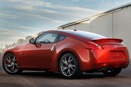 2013款日产370Z