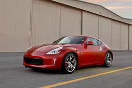 2013款日产370Z