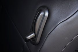 2012款福特野马Shelby