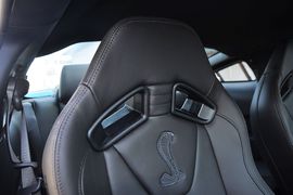 2012款福特野马Shelby
