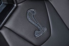 2012款福特野马Shelby