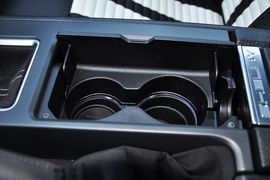 2012款福特野马Shelby