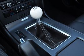 2012款福特野马Shelby