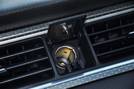 2012款福特野马Shelby