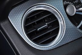 2012款福特野马Shelby