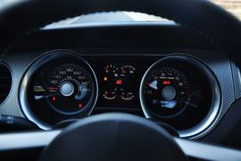 2012款福特野马Shelby