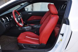 2012款福特野马GT