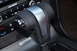 2012款福特野马GT