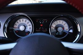 2012款福特野马GT