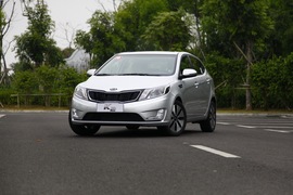 2012款起亚K2两厢深圳试驾实拍