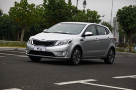 2012款起亚K2两厢深圳试驾实拍