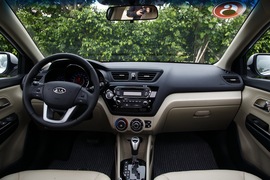 2012款起亚K2两厢深圳试驾实拍