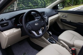 2012款起亚K2两厢深圳试驾实拍