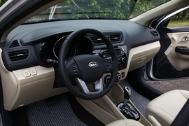 2012款起亚K2两厢深圳试驾实拍