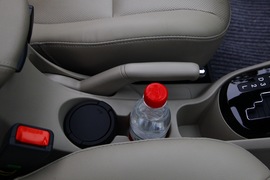 2012款起亚K2两厢深圳试驾实拍