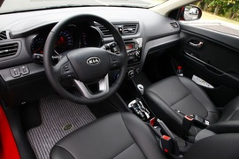 2012款起亚K2两厢深圳试驾实拍