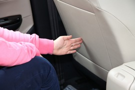 2012款起亚K2两厢深圳试驾实拍