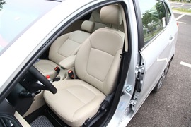 2012款起亚K2两厢深圳试驾实拍