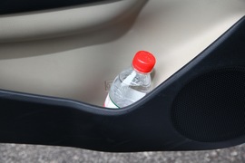 2012款起亚K2两厢深圳试驾实拍