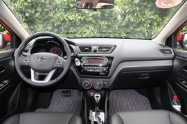 2012款起亚K2两厢深圳试驾实拍