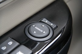 2012款起亚K2两厢深圳试驾实拍