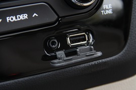 2012款起亚K2两厢深圳试驾实拍