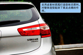 2012款起亚K2两厢深圳试驾实拍