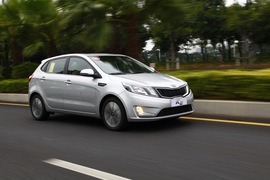 2012款起亚K2两厢深圳试驾实拍