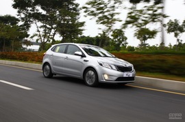 2012款起亚K2两厢深圳试驾实拍