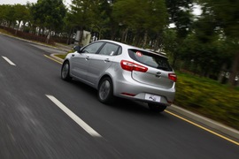 2012款起亚K2两厢深圳试驾实拍