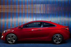 2013款现代伊兰特Coupe