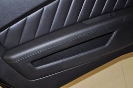 2012款福特野马V6