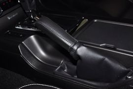 2012款福特野马V6